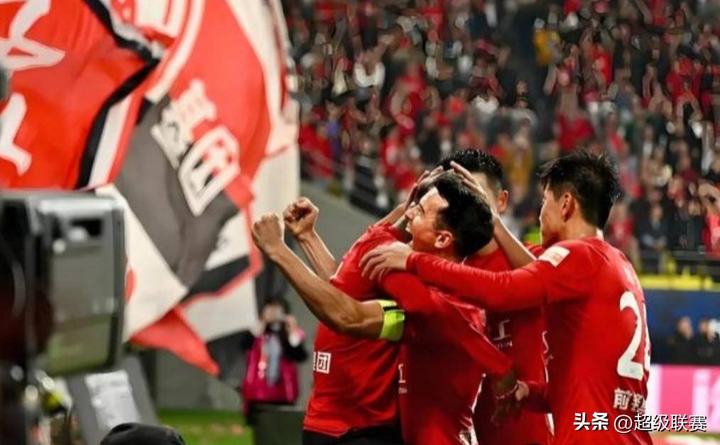 包含赛地聚焦：亚冠今晚热度飙升，西汉姆遗憾出局，态度坚定，更衣室氛围转暖的词条-爱游戏体育app