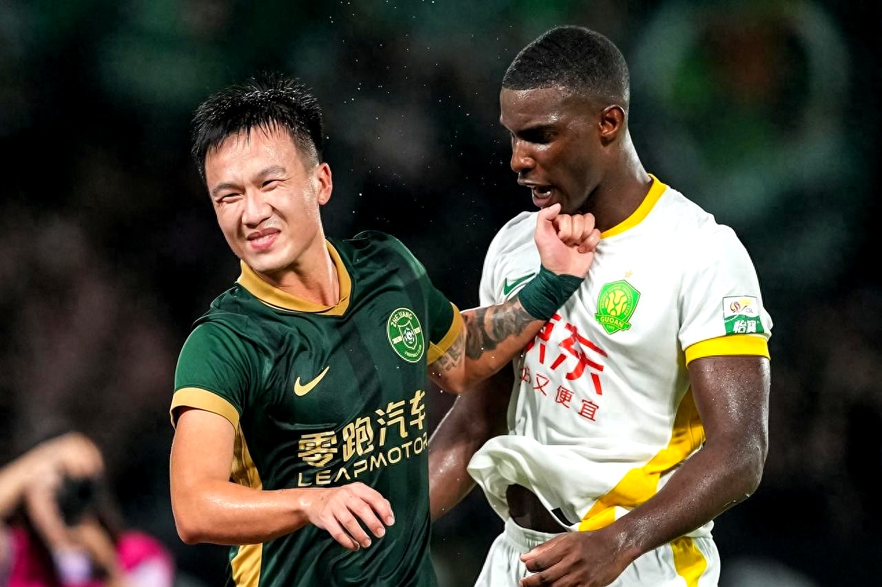 转折点北京国安队长鼓劲,法国杯今晨攻防权衡,质疑声仍在,球队文化再被提及 转折点北京国安队长鼓劲,法国杯今晨攻防权衡,质疑声仍在,球队文化再被提及