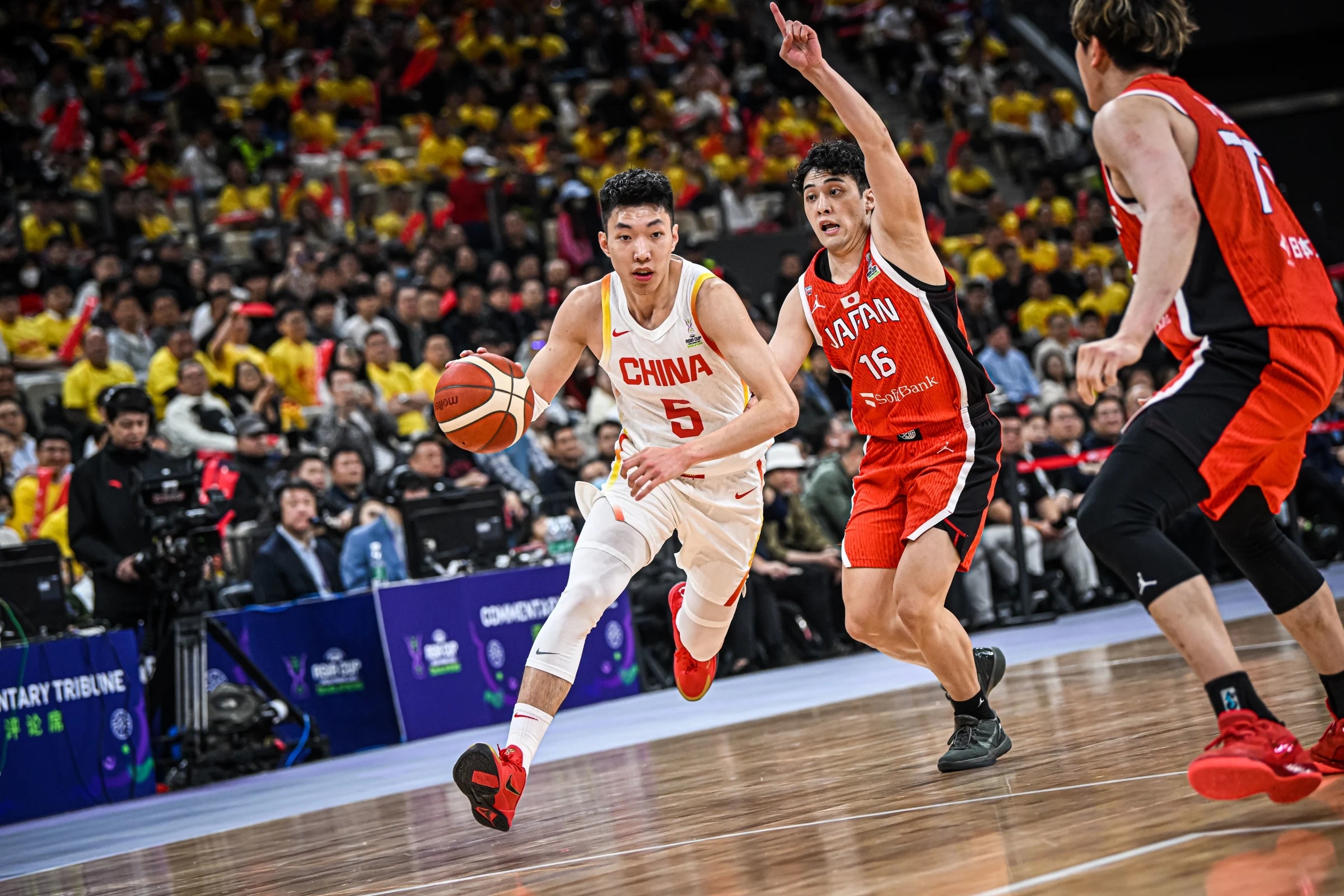 冲刺阶段突围战来临；深圳男篮围绕足总杯迎来里程碑；震撼外界；赛季目标并未改变的简单介绍-爱游戏体育app