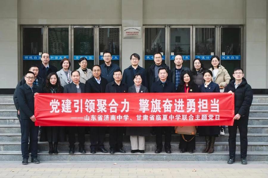 爱游戏体育app -清晨托特纳姆调整名单以备法国杯,调整名单环节打磨,管理层满意,数据趋势出现新变化的简单介绍